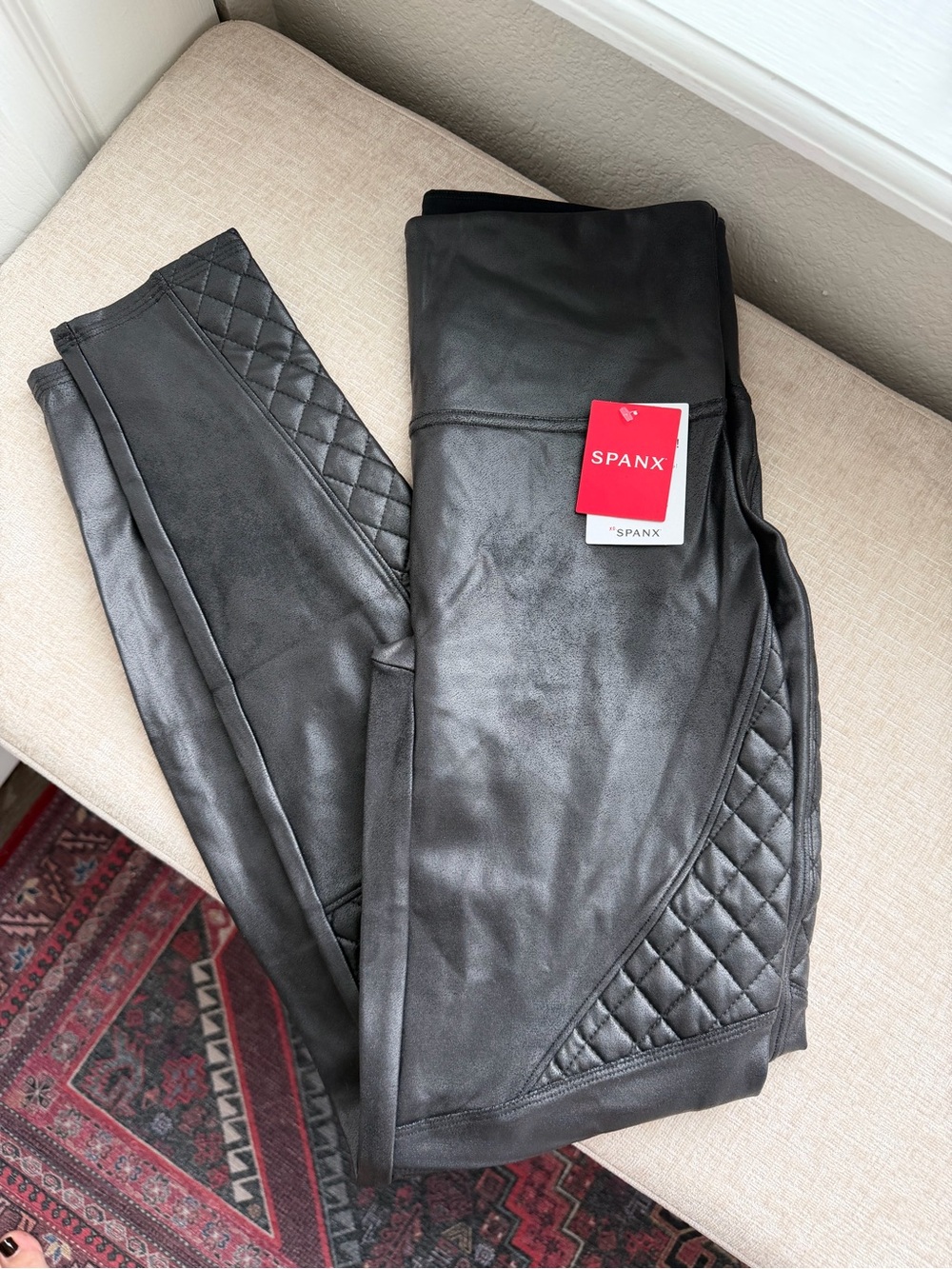 BNWT SPANX Faux Leather Quilted Panel Black Women’s Leggings Size Medium
